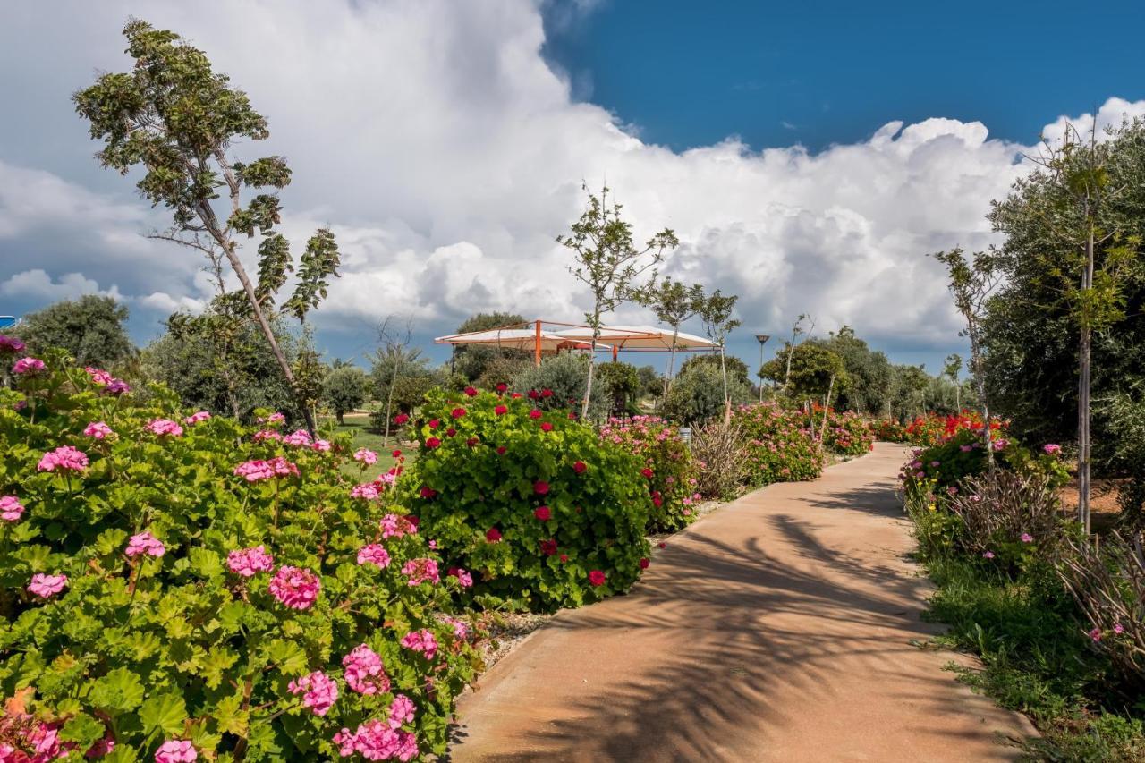 Vokolidha Thalassa Beach Resort & Spa Retreat מראה חיצוני תמונה