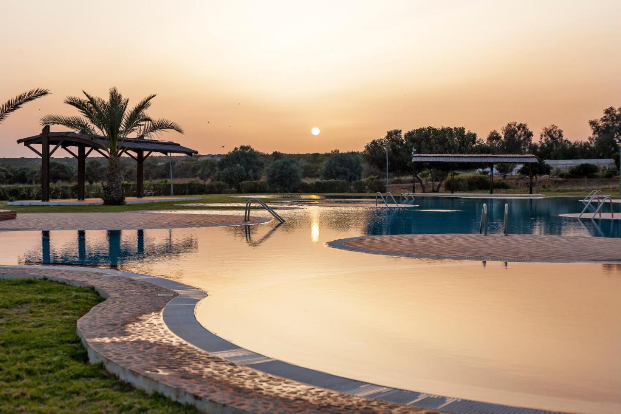 Vokolidha Thalassa Beach Resort & Spa Retreat מראה חיצוני תמונה