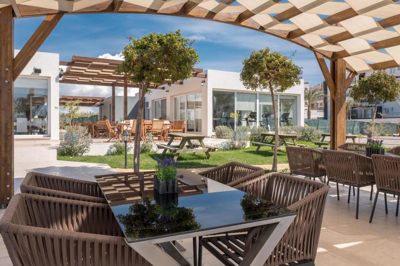 Vokolidha Thalassa Beach Resort & Spa Retreat מראה חיצוני תמונה